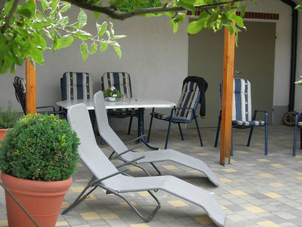 Gaestehaus Und Weinbau Zur Wiederkehr Strudler Podersdorf am See Buitenkant foto